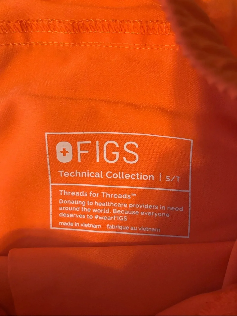 Figs Men Tansen Jogger Sunset Orange SMALL TALL.